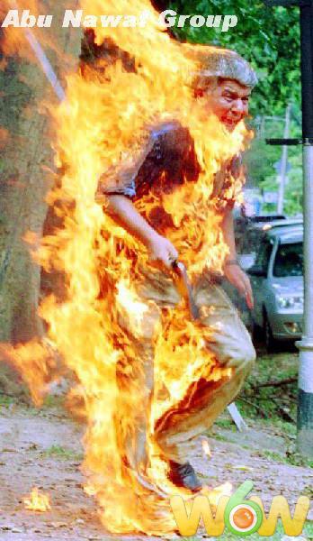 un homme qui va  ..............